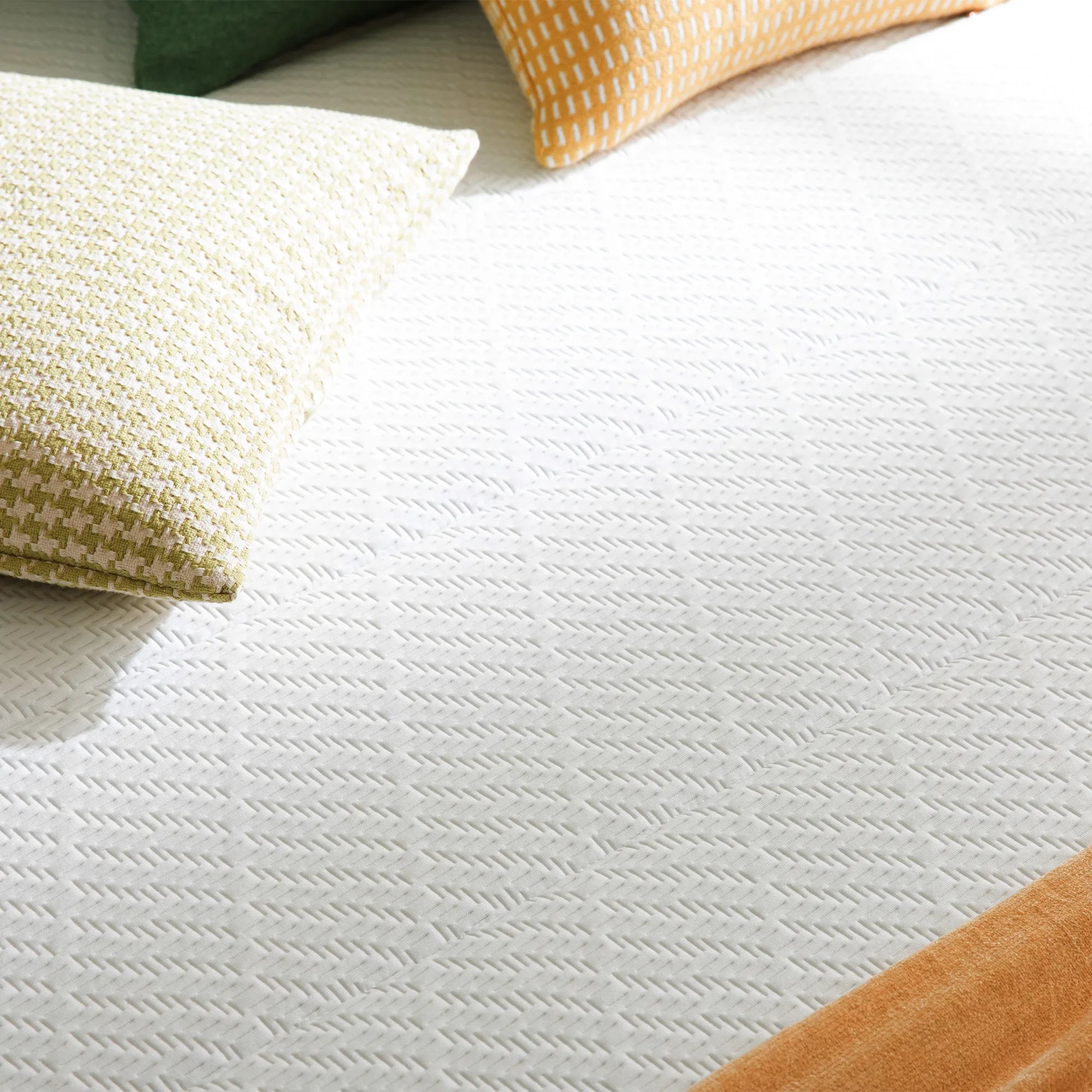 Green Tea Luxe ハイブリッドマットレス マイクロファイバーキルト01
