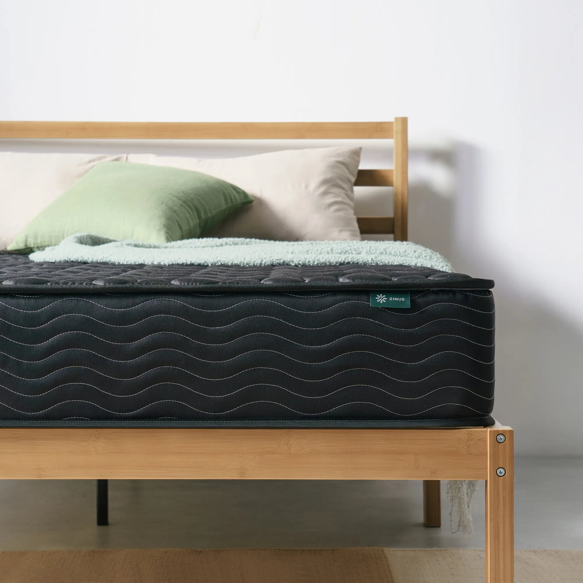 Regular ポケットコイルマットレス 抗菌加工 15cm 20cm ホワイト ブラック