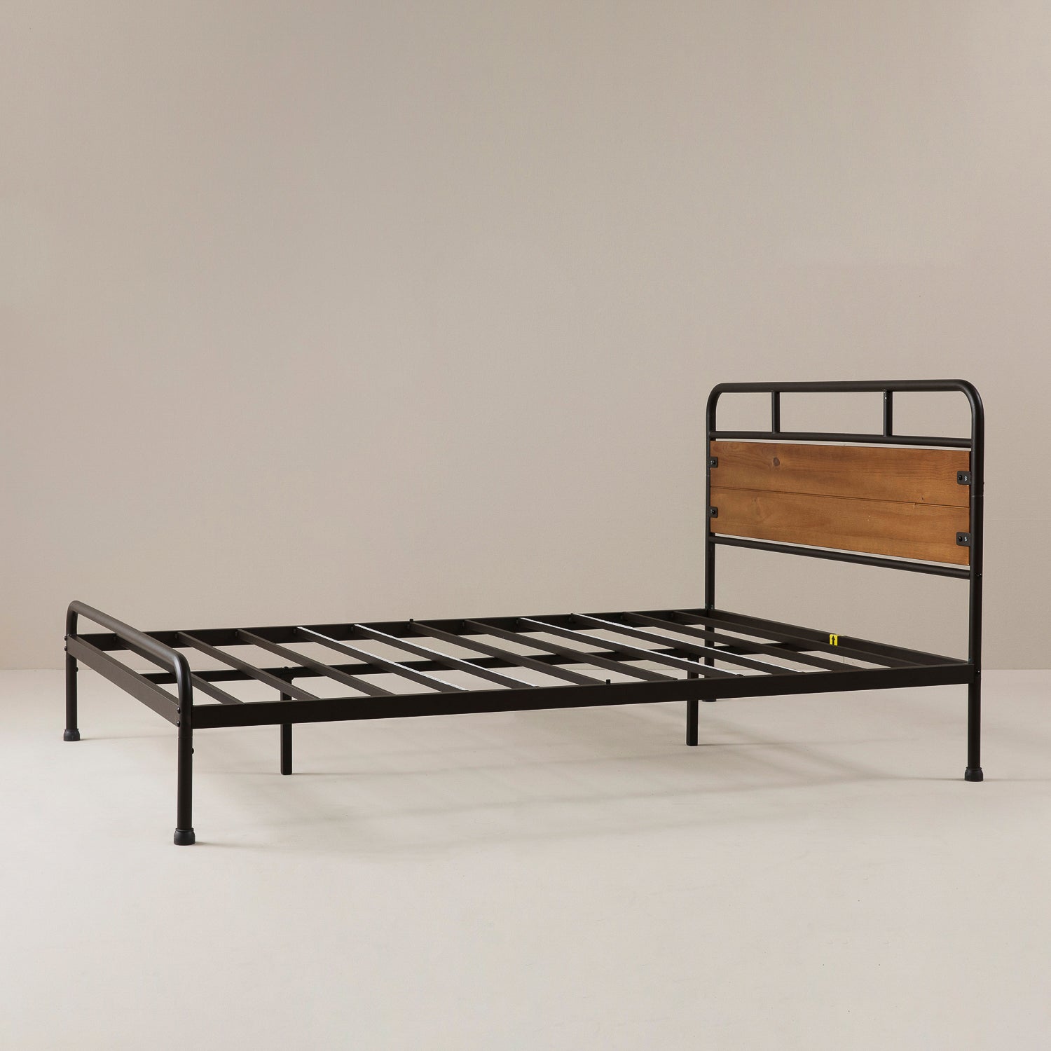 【良品アウトレット】【旧規格】Santa Fe ベッドフレーム スチール&ウッド ヘッドボード付 30cm ブラック