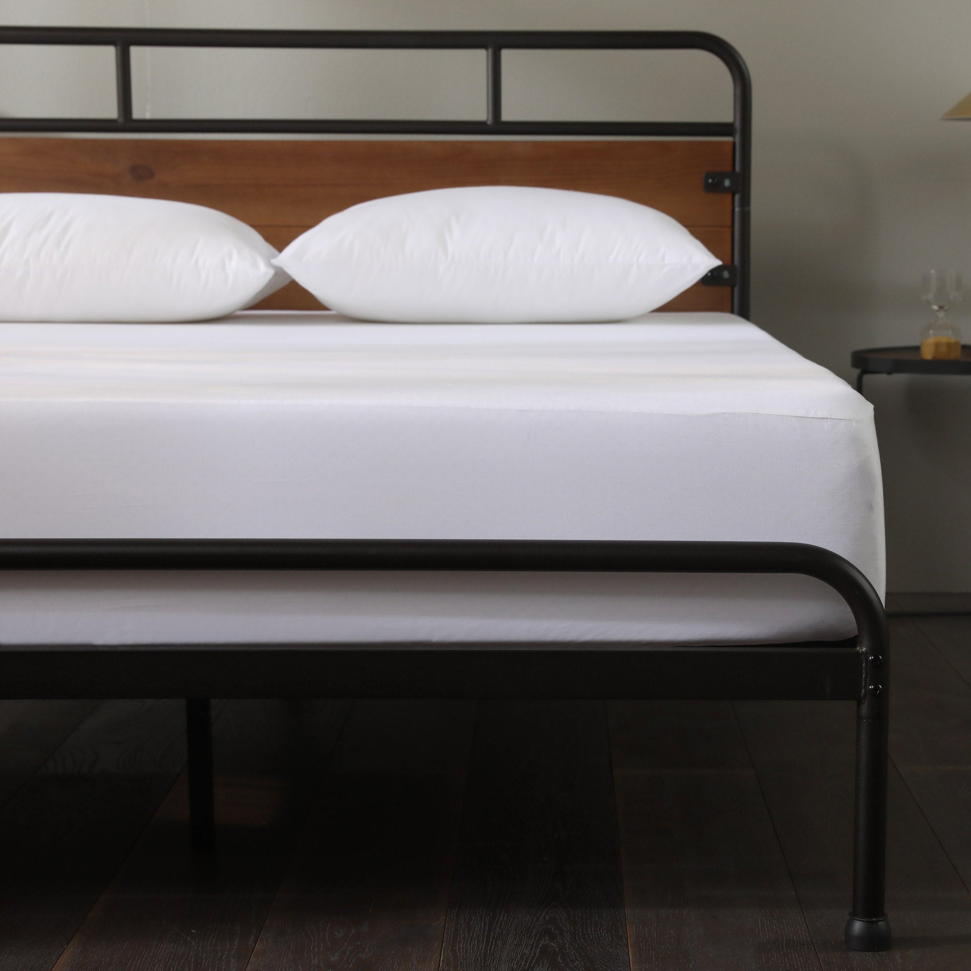 【良品アウトレット】【旧規格】Santa Fe ベッドフレーム スチール&ウッド ヘッドボード付 30cm ブラック