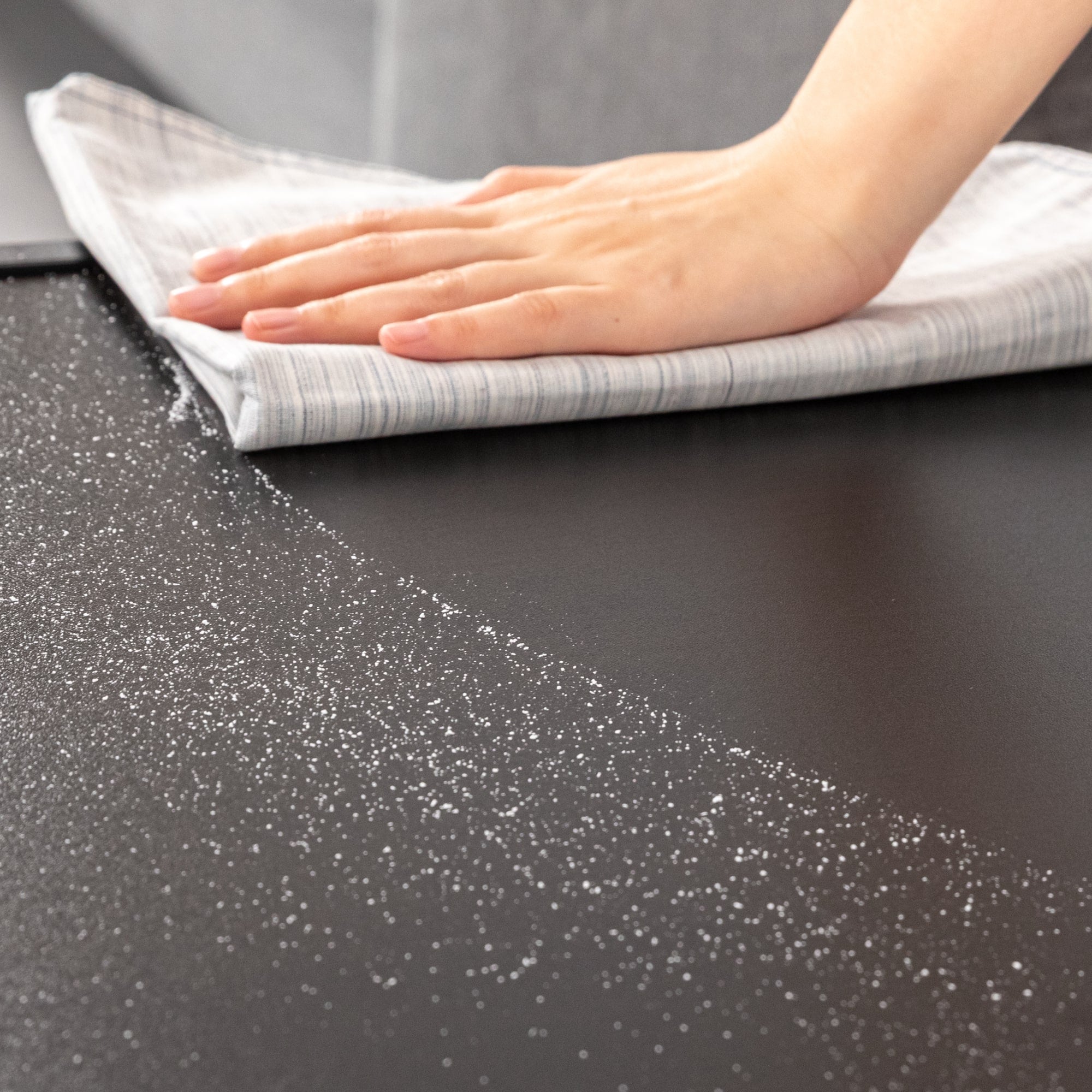 Modern Studio Collection ナイトテーブル ベッドサイドテーブル 50.8cm ブラウン ブラック ウッド